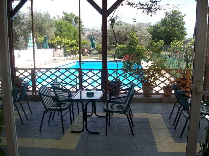 Varelis Archangelos  Extérieur photo